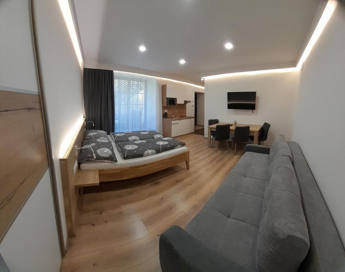 Apartmany Lumi Veľký Slavkov Εξωτερικό φωτογραφία