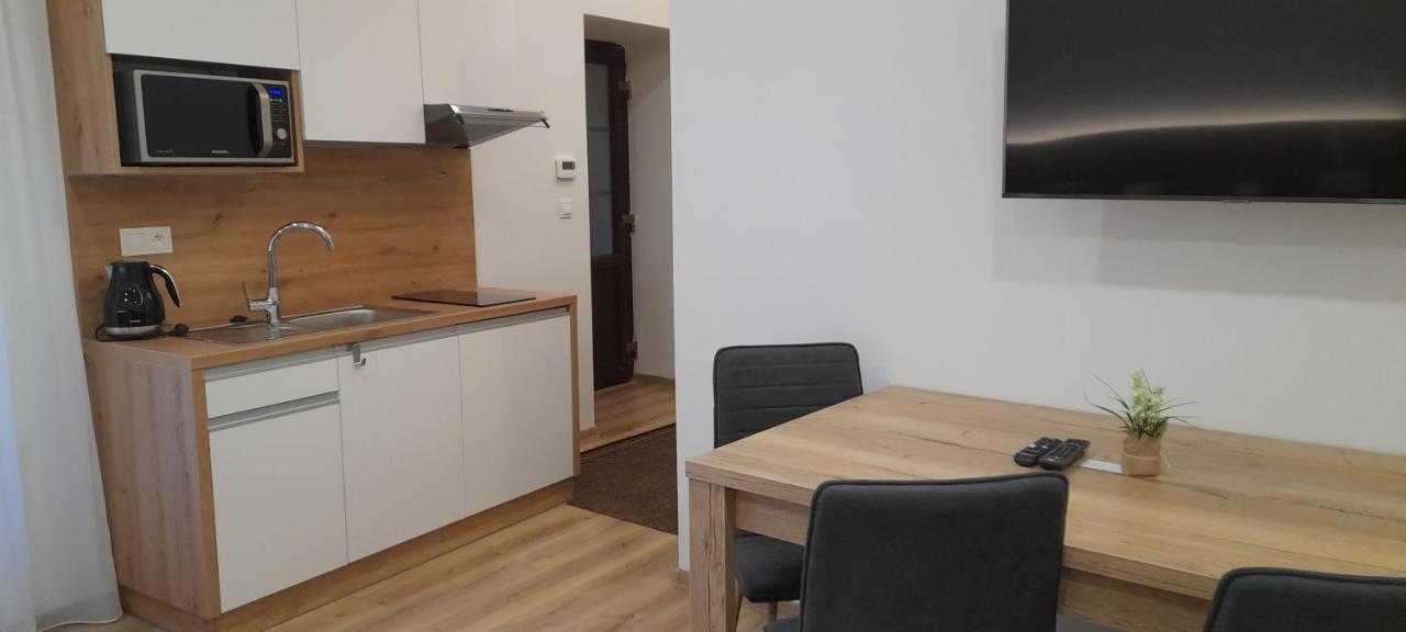 Apartmany Lumi Veľký Slavkov Εξωτερικό φωτογραφία