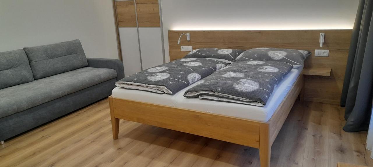 Apartmany Lumi Veľký Slavkov Εξωτερικό φωτογραφία